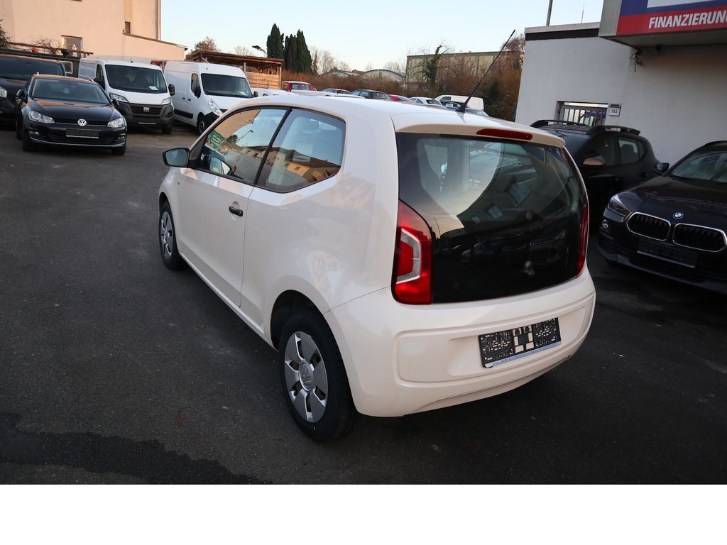 Volkswagen up! 2012