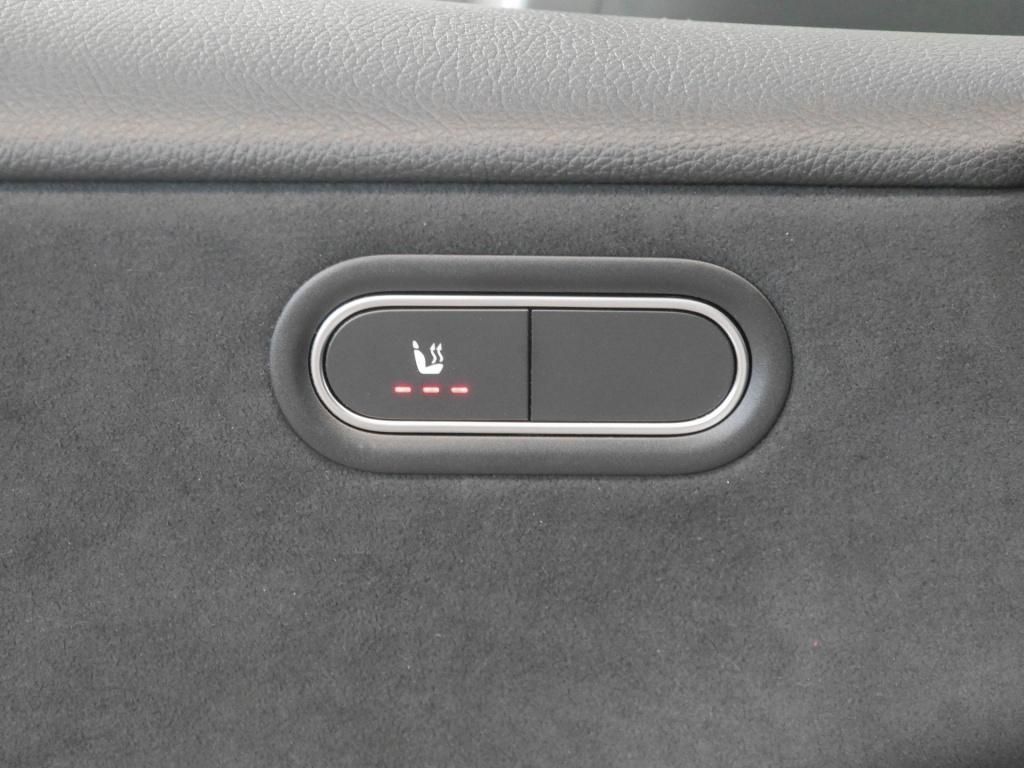 Mercedes-Benz A 200 2025