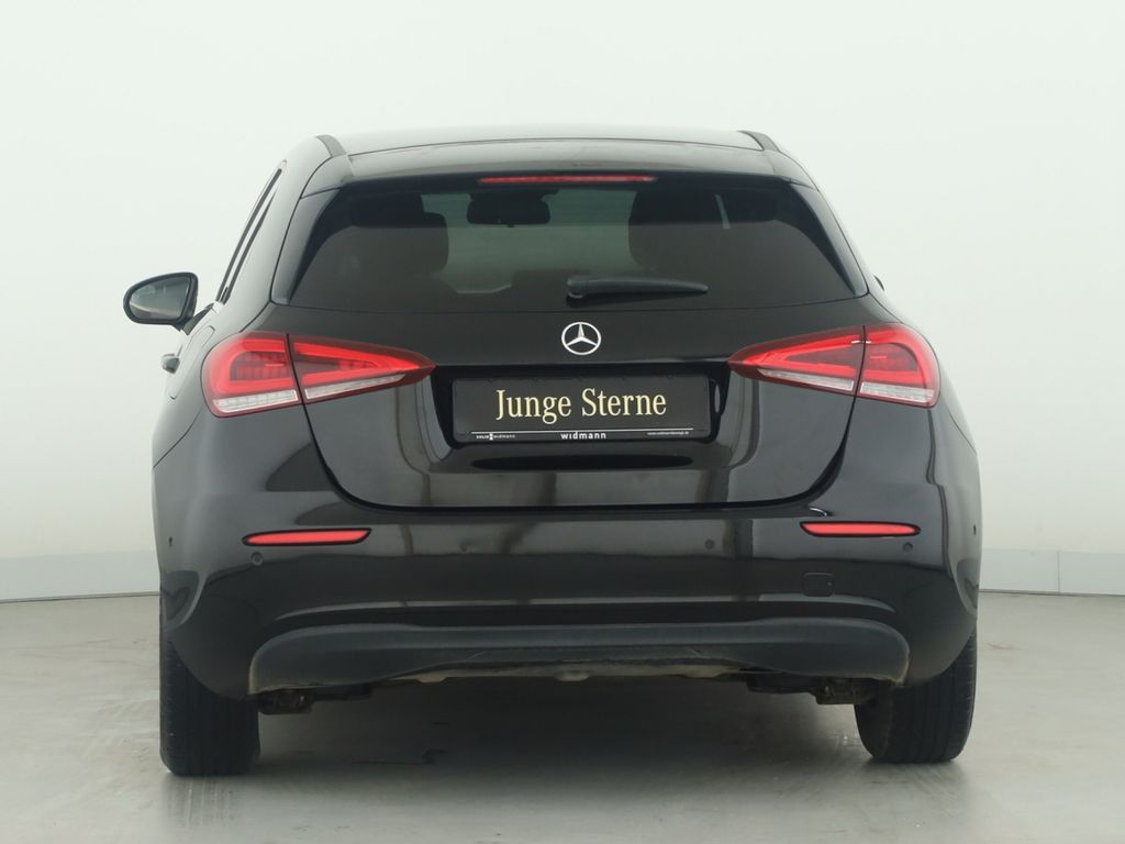Mercedes-Benz A 180 2021