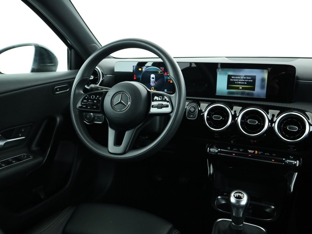 Mercedes-Benz A 180 2021