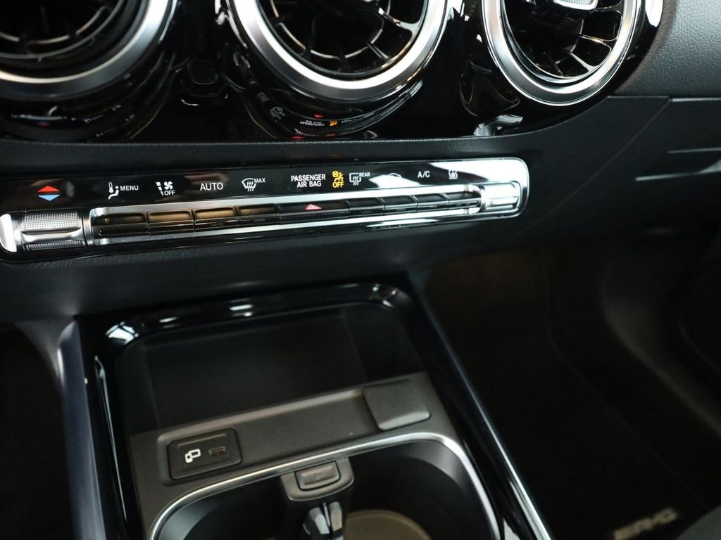 Mercedes-Benz GLA 250 2021