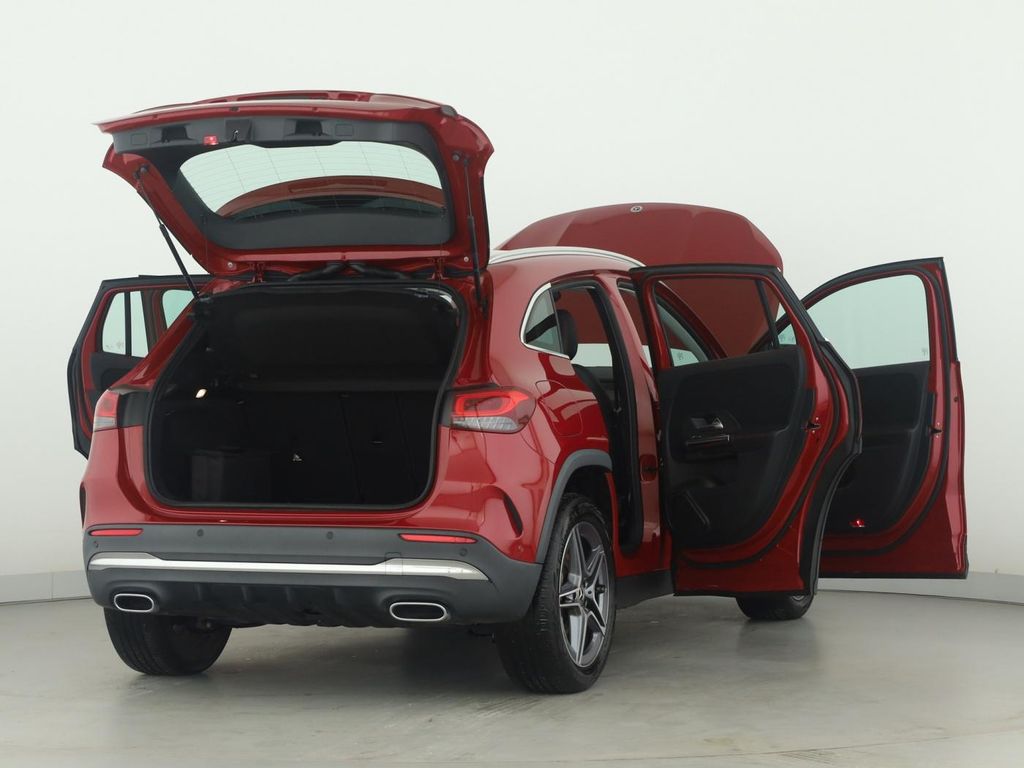 Mercedes-Benz GLA 250 2021