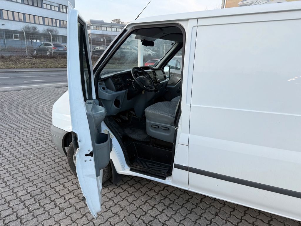 Ford Transit 2010