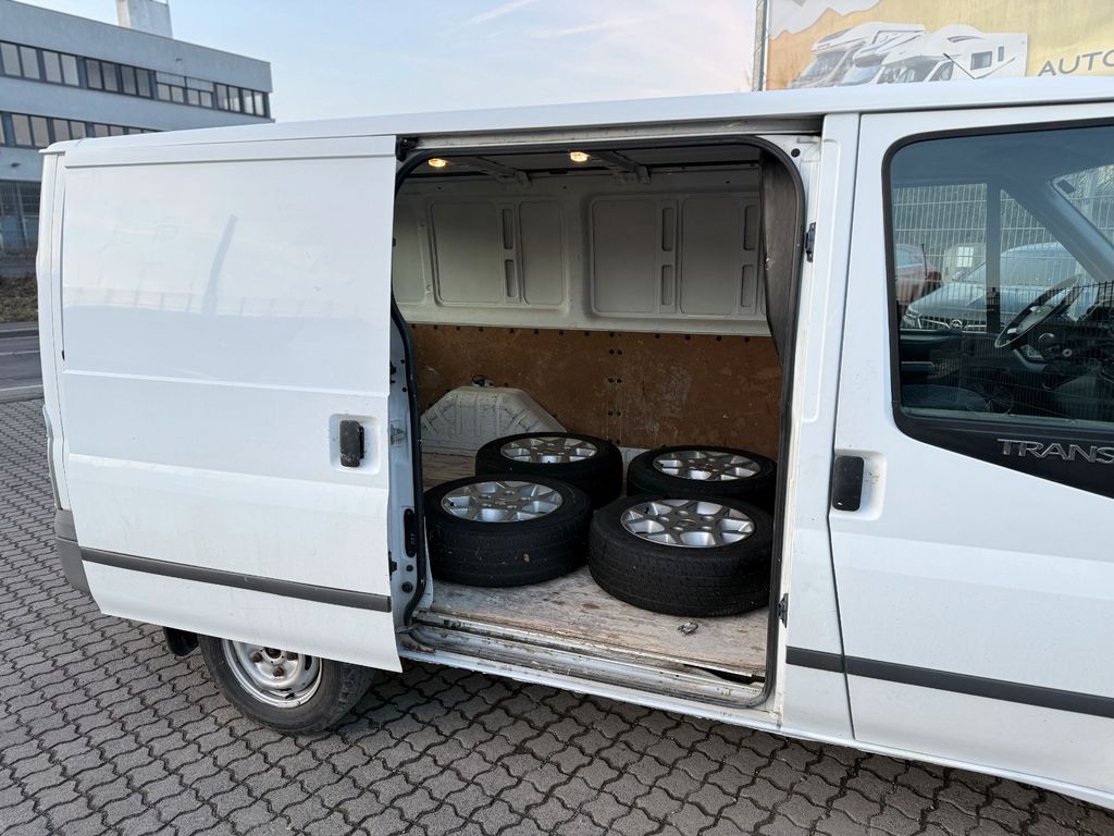 Ford Transit 2010