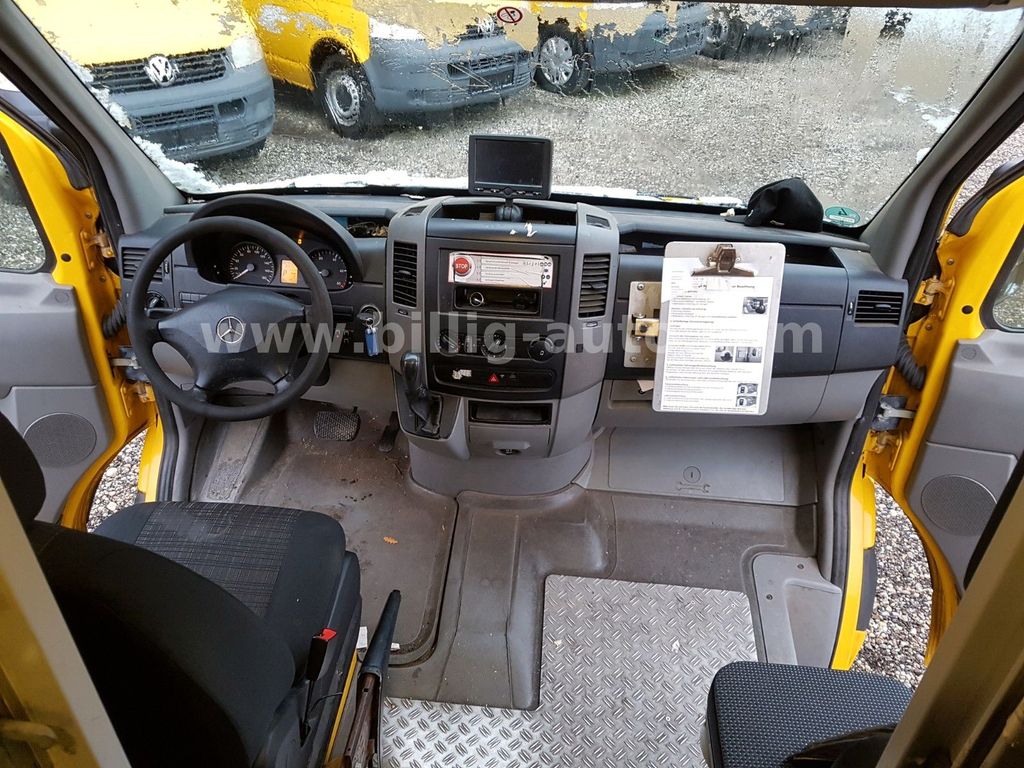 Mercedes-Benz Sprinter 2012