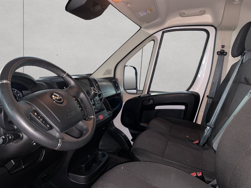 Opel Movano 2023