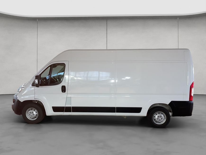 Opel Movano 2023