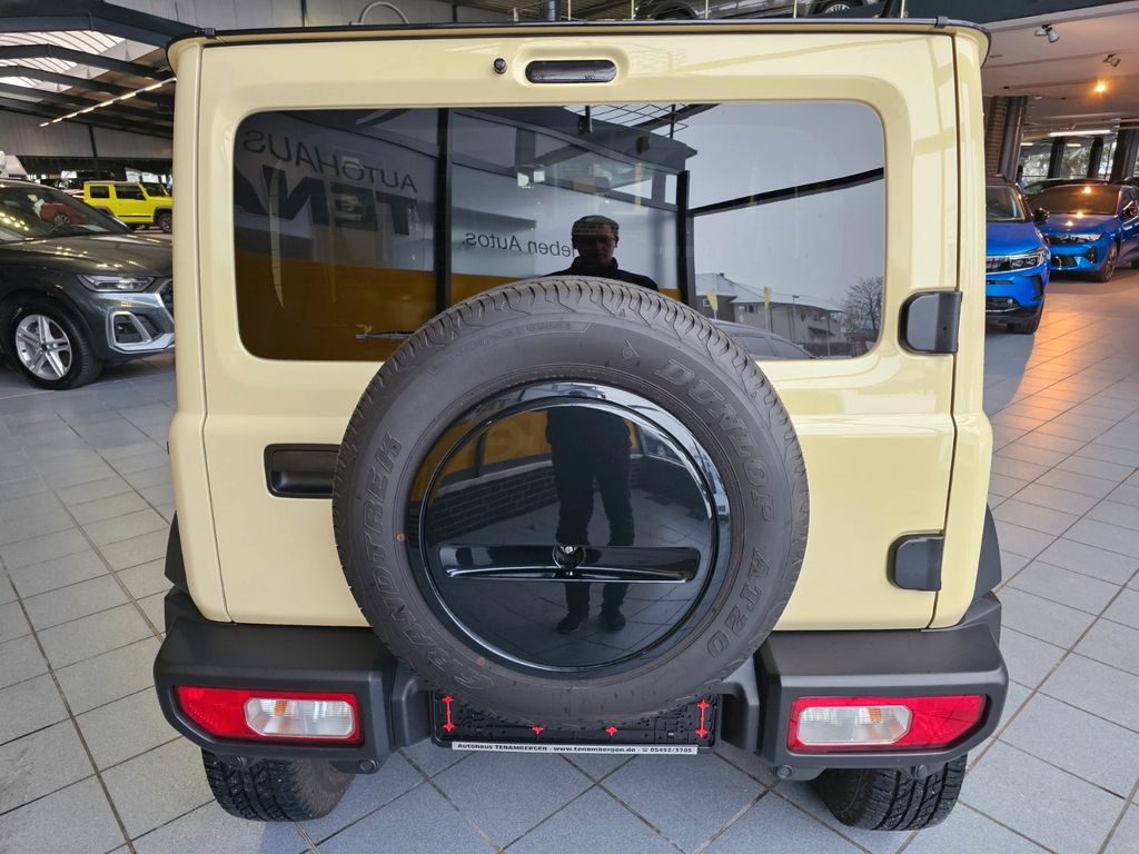 Suzuki Jimny 2025