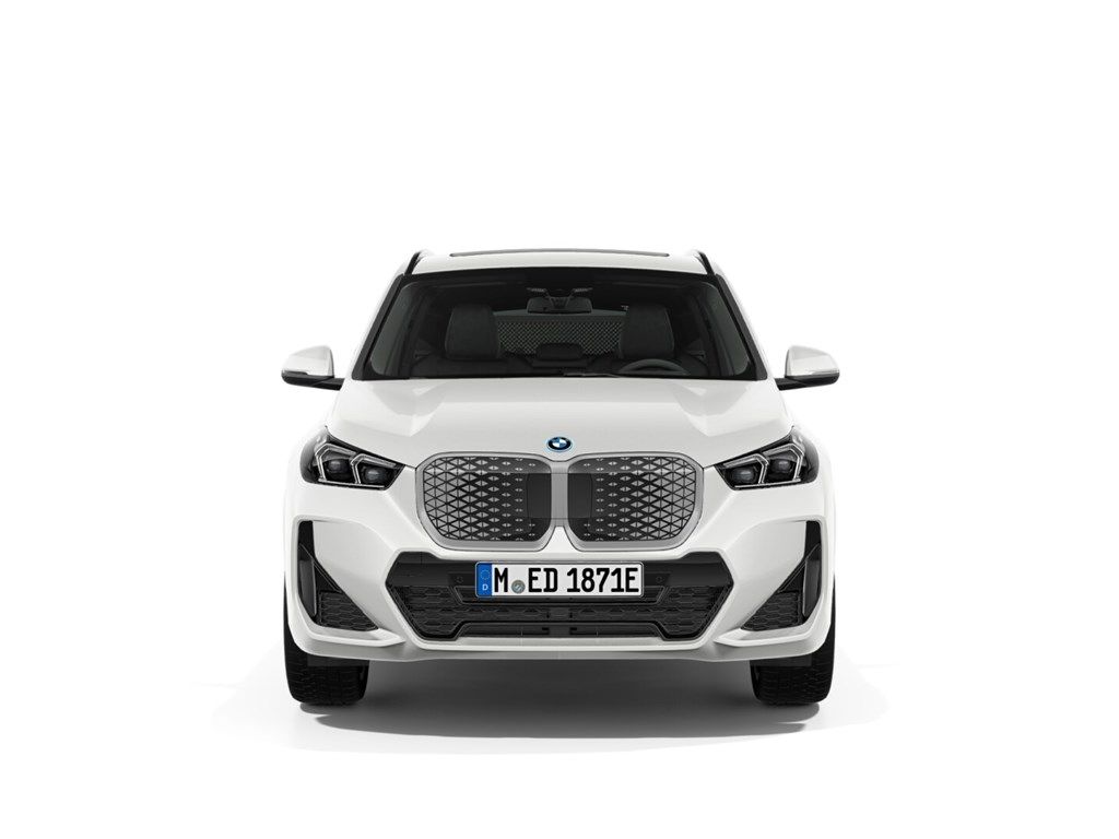 BMW iX1 2023