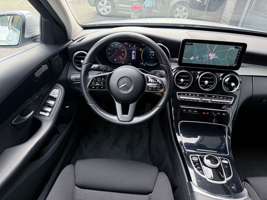 Mercedes-Benz C 180 2021