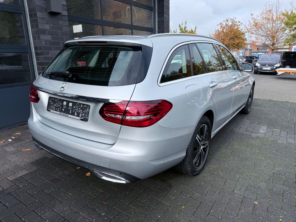 Mercedes-Benz C 180 2021