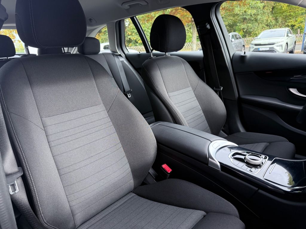 Mercedes-Benz C 180 2021