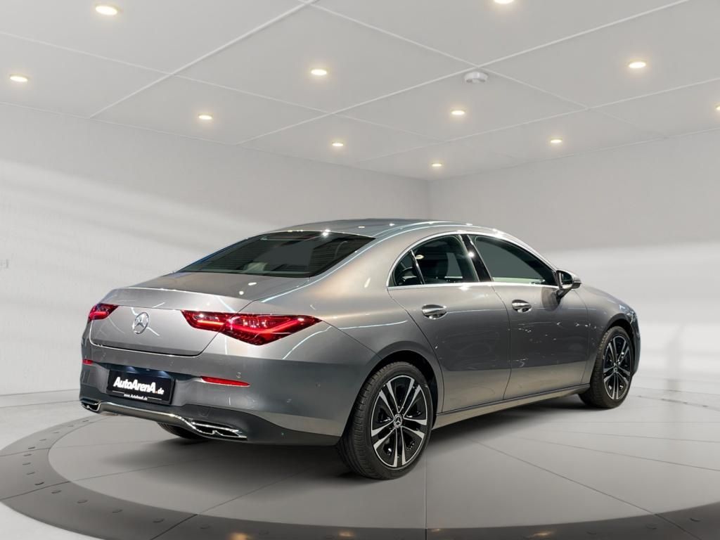 Mercedes-Benz CLA 180 2025