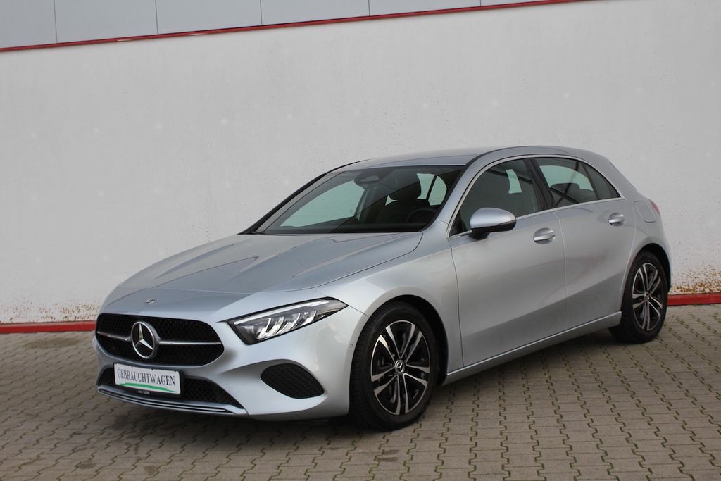 Mercedes-Benz A 180 2024