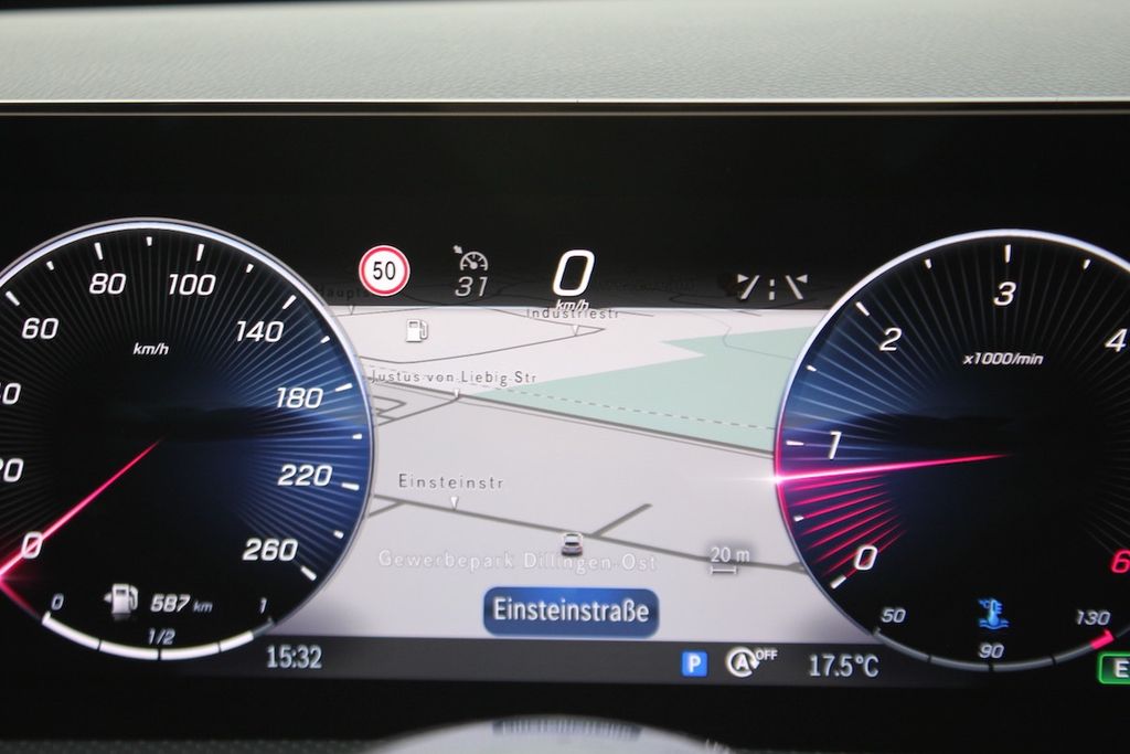 Mercedes-Benz A 180 2024