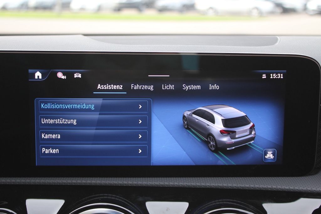 Mercedes-Benz A 180 2024