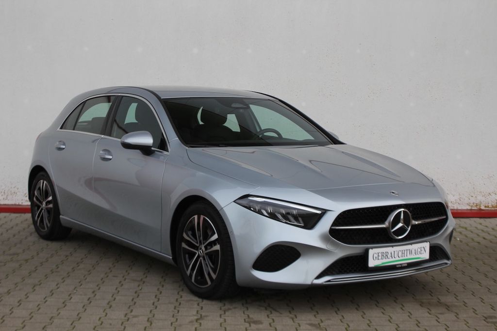 Mercedes-Benz A 180 2024