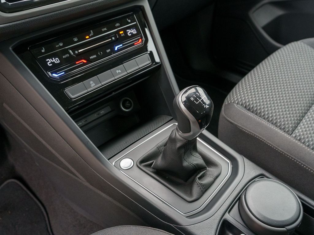 Volkswagen Touran 2023