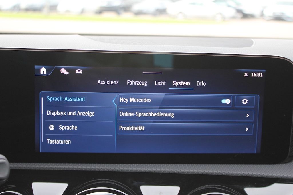 Mercedes-Benz A 180 2024