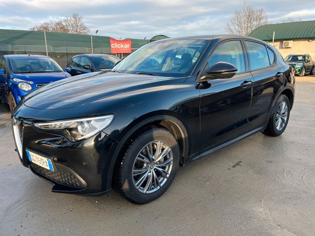 Alfa Romeo Stelvio 2021