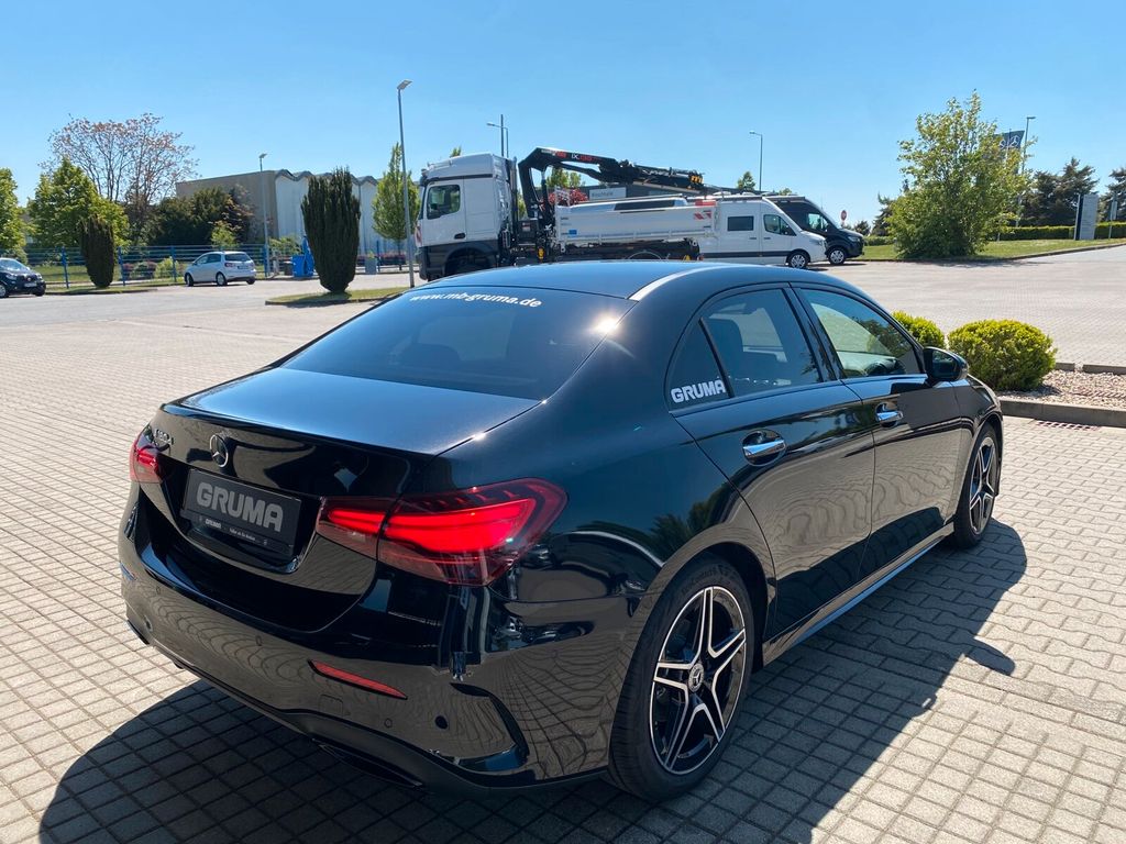 Mercedes-Benz A 180 2025