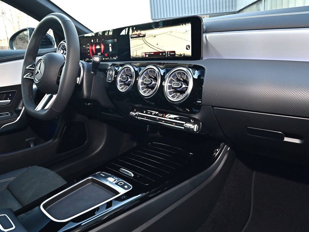 Mercedes-Benz CLA 180 Shooting Brake 2026