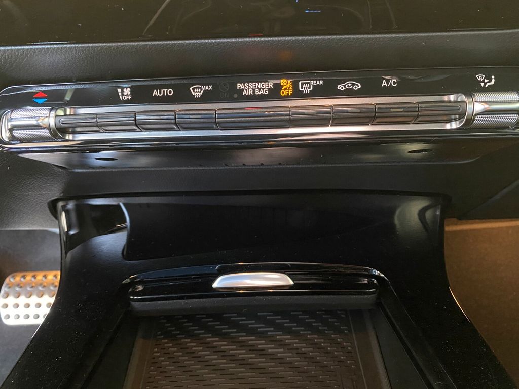 Mercedes-Benz A 180 2025
