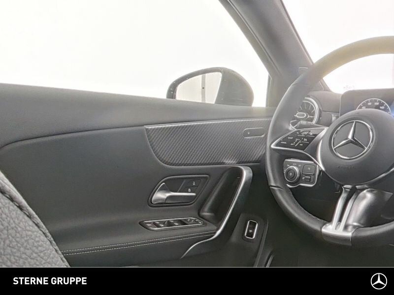 Mercedes-Benz A 200 2024