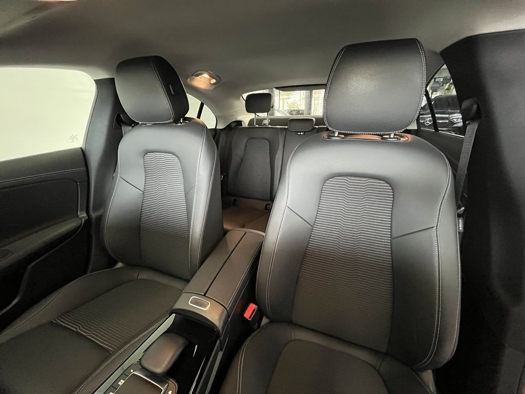 Mercedes-Benz CLA 250 2022