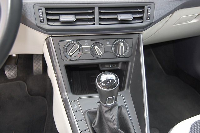 Volkswagen Polo 2021