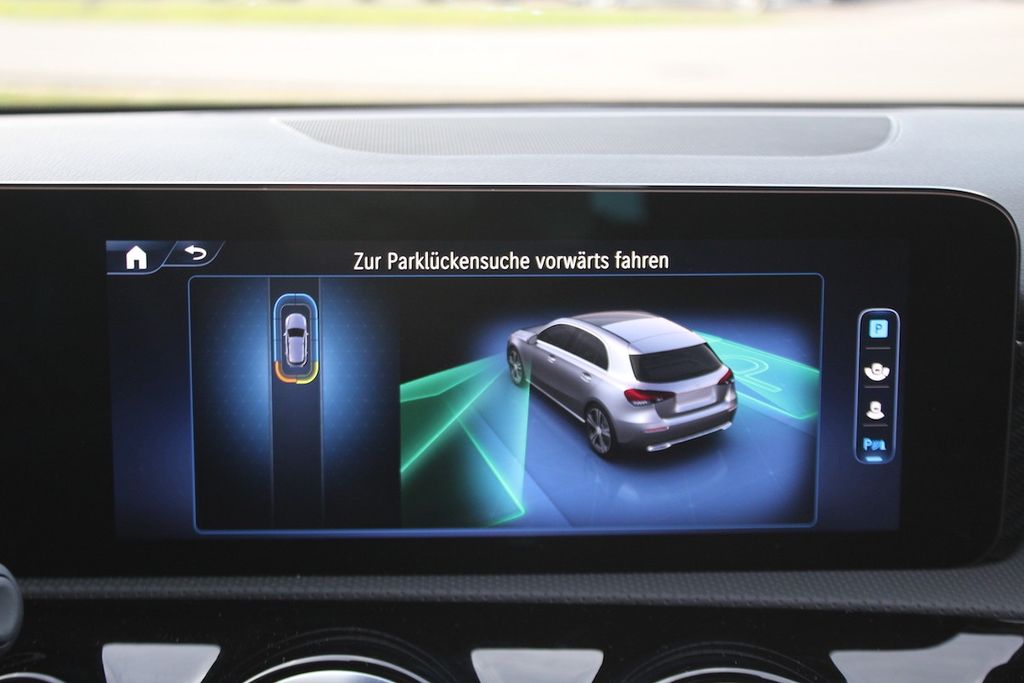 Mercedes-Benz A 180 2024