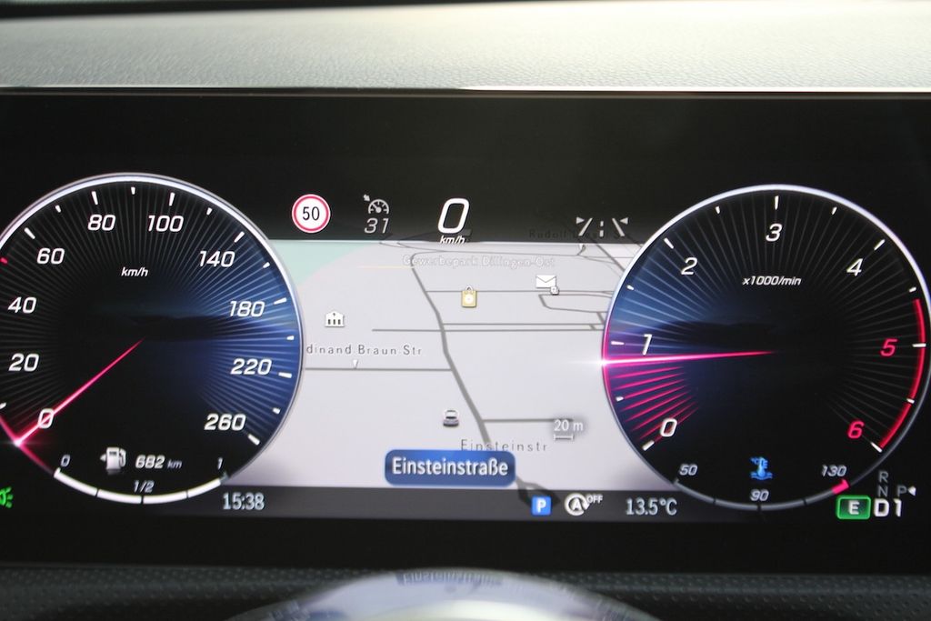 Mercedes-Benz A 180 2024