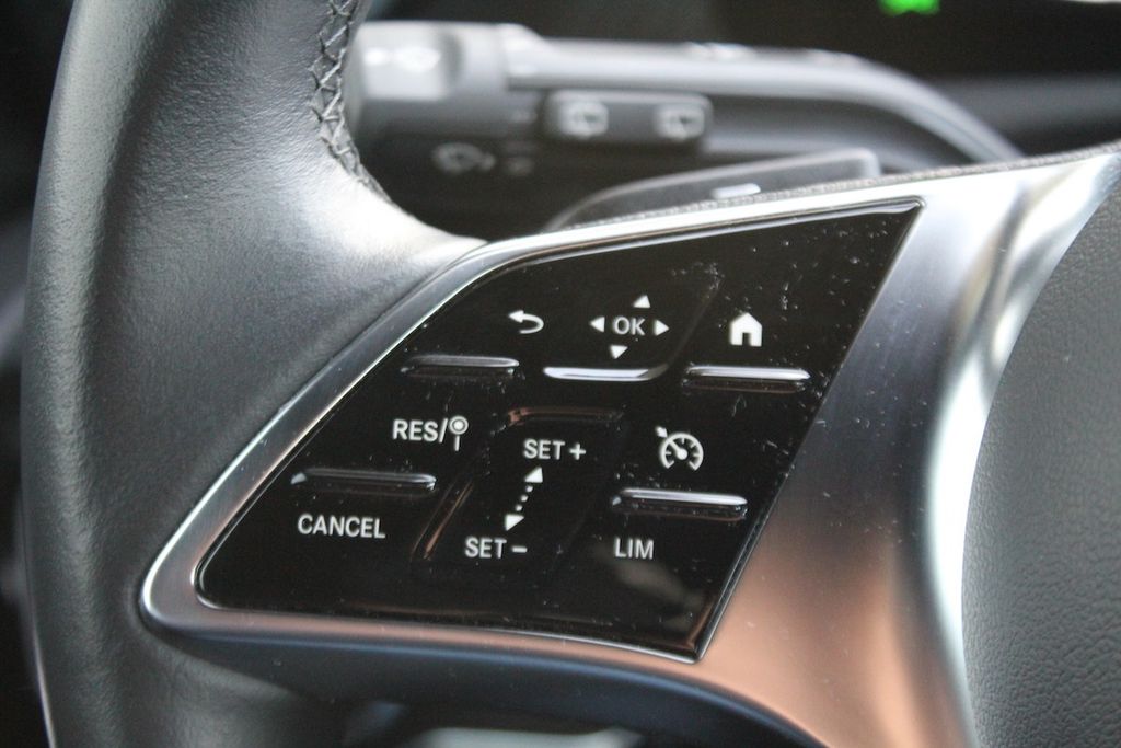 Mercedes-Benz A 180 2024