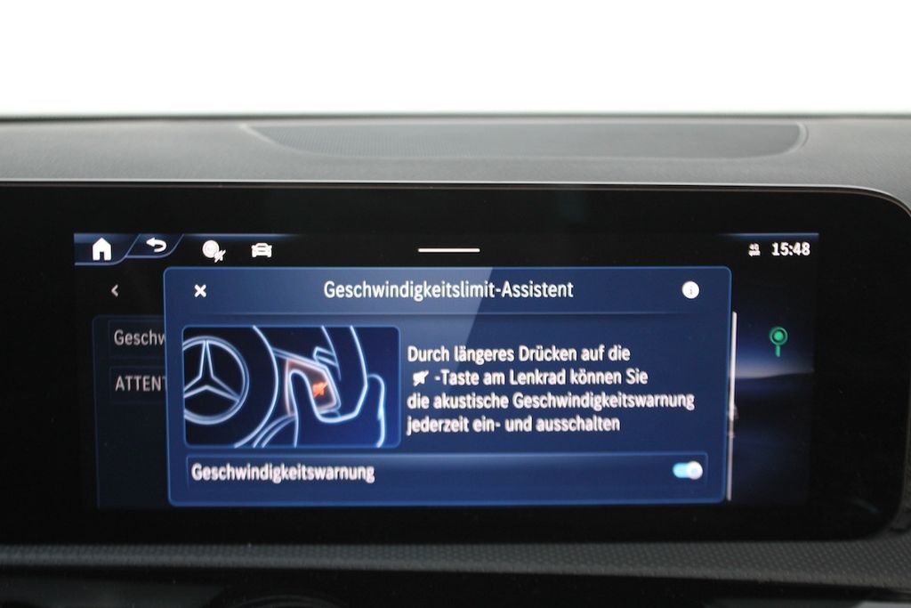 Mercedes-Benz A 180 2024