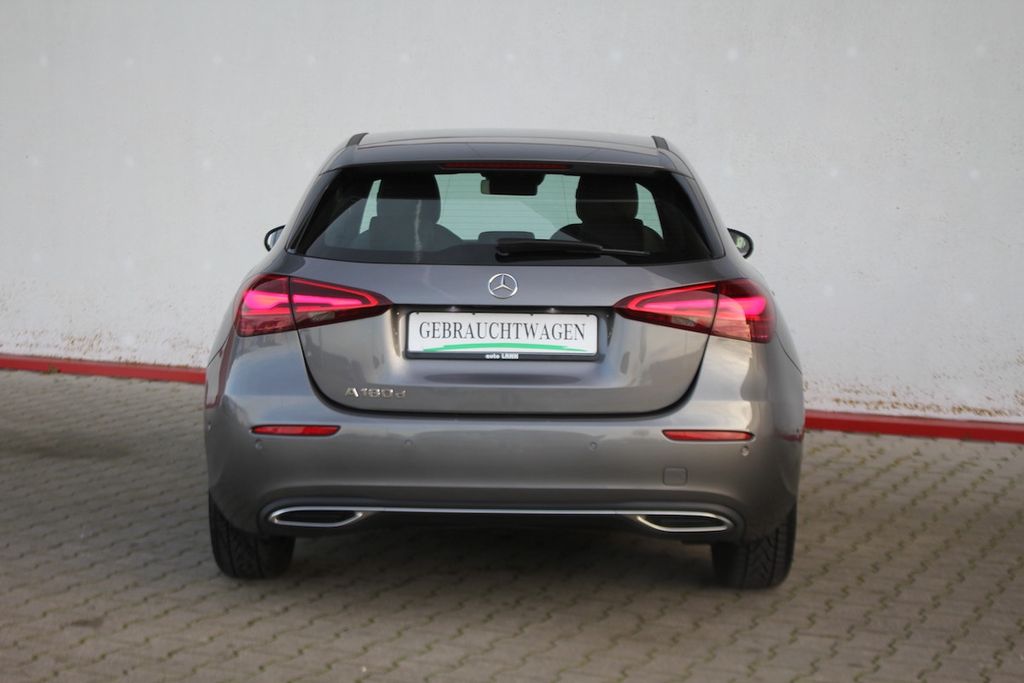 Mercedes-Benz A 180 2024