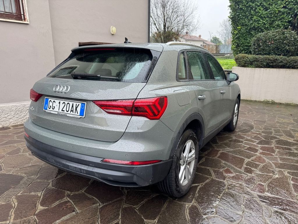 Audi Q3 2021
