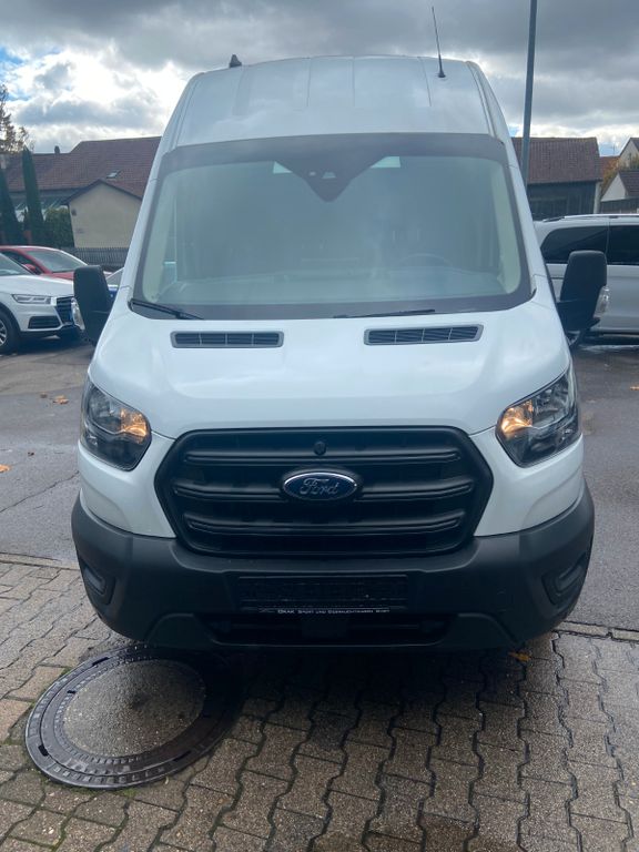 Ford Transit 2024