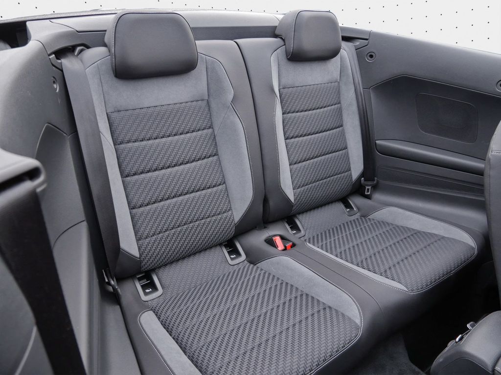 Volkswagen T-Roc 2023