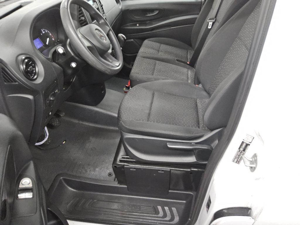 Mercedes-Benz Vito 2021