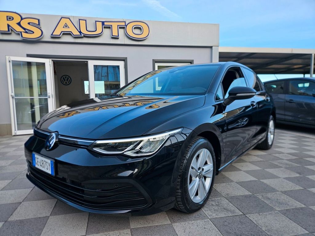 Volkswagen Golf 2021
