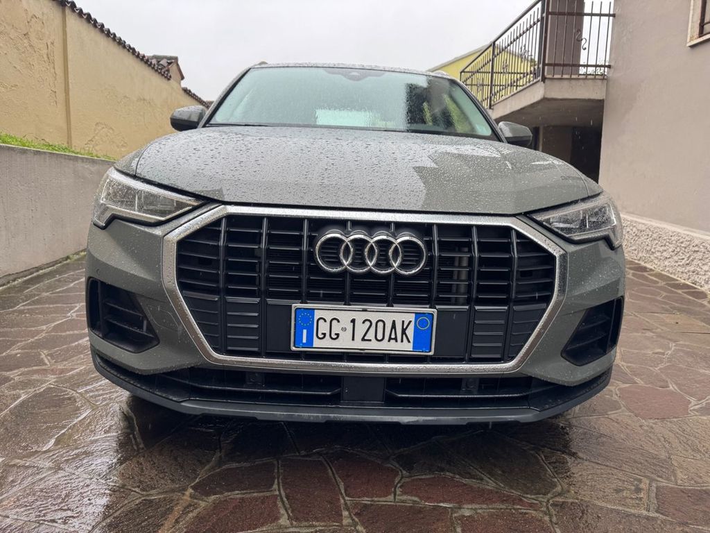 Audi Q3 2021