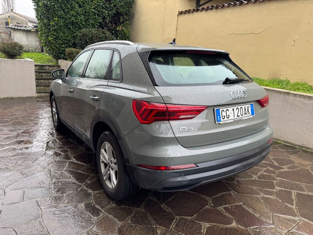 Audi Q3 2021