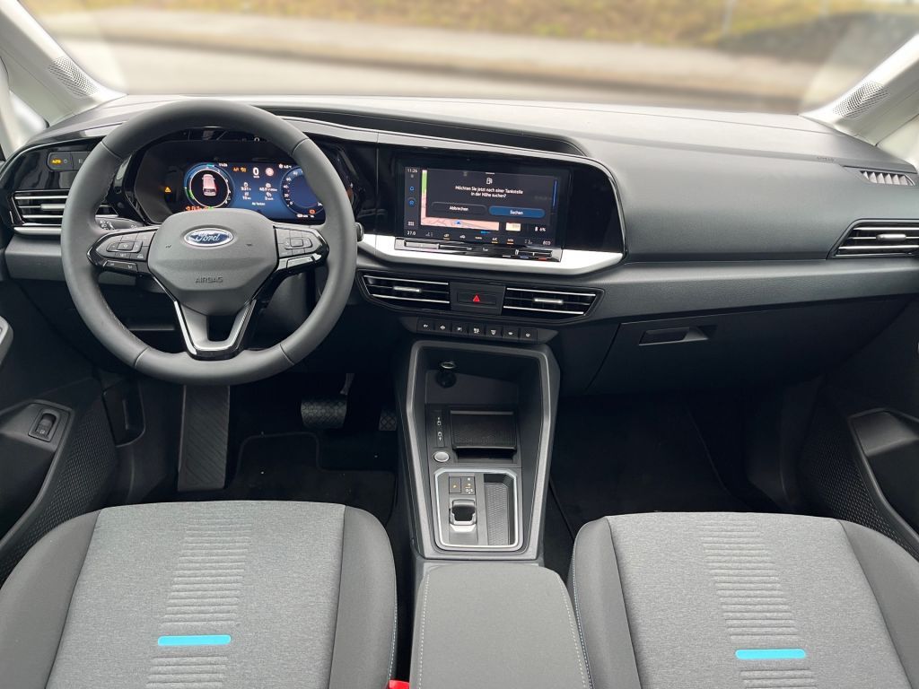 Ford Grand Tourneo 2025