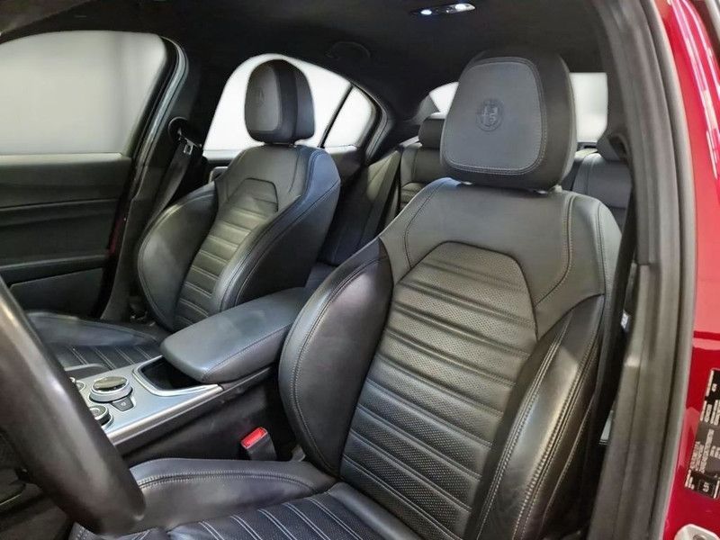 Alfa Romeo Giulia 2024