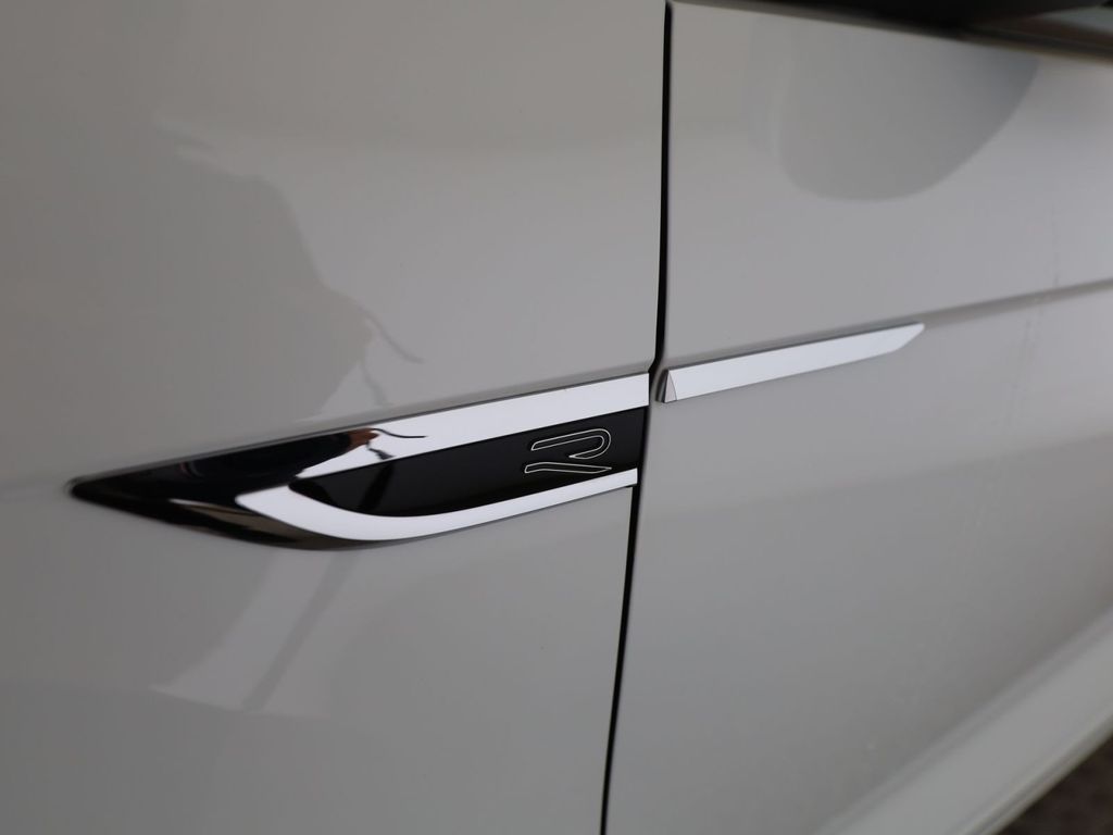 Volkswagen T-Roc 2024