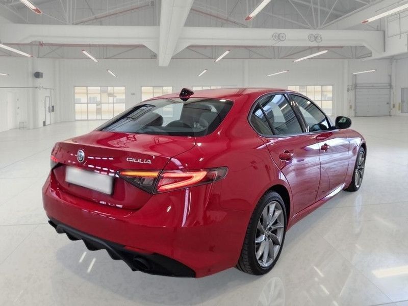 Alfa Romeo Giulia 2024