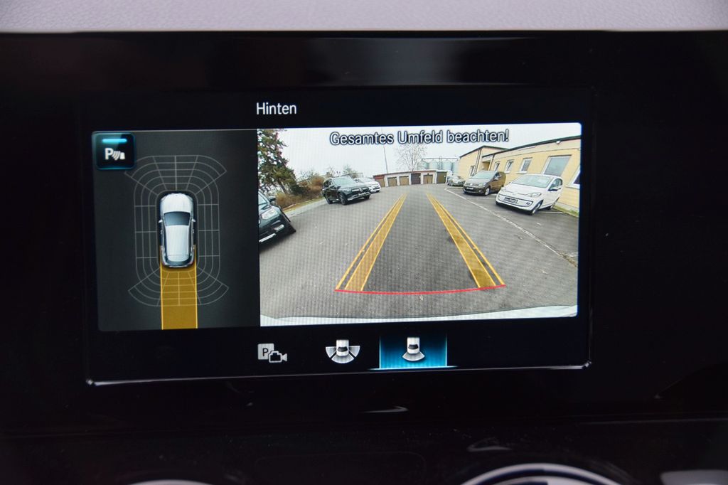 Mercedes-Benz GLA 200 2022