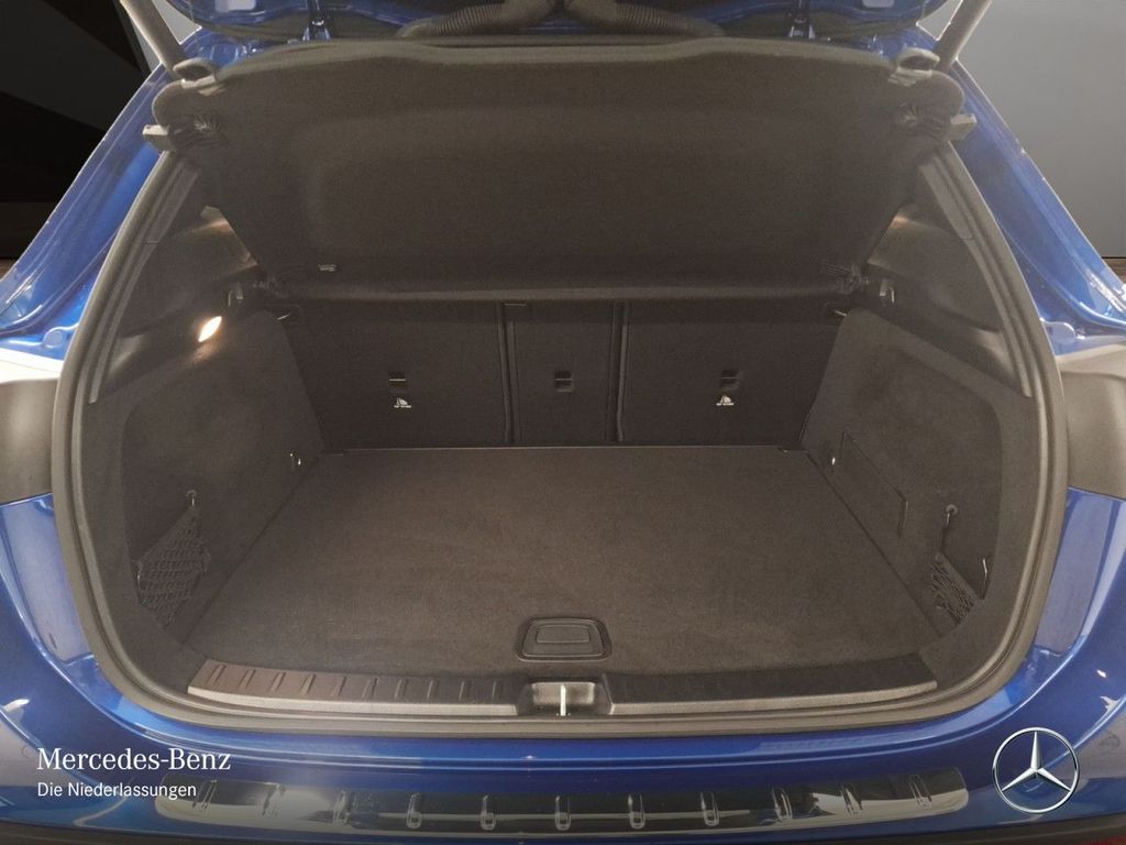 Mercedes-Benz GLA 180 2024