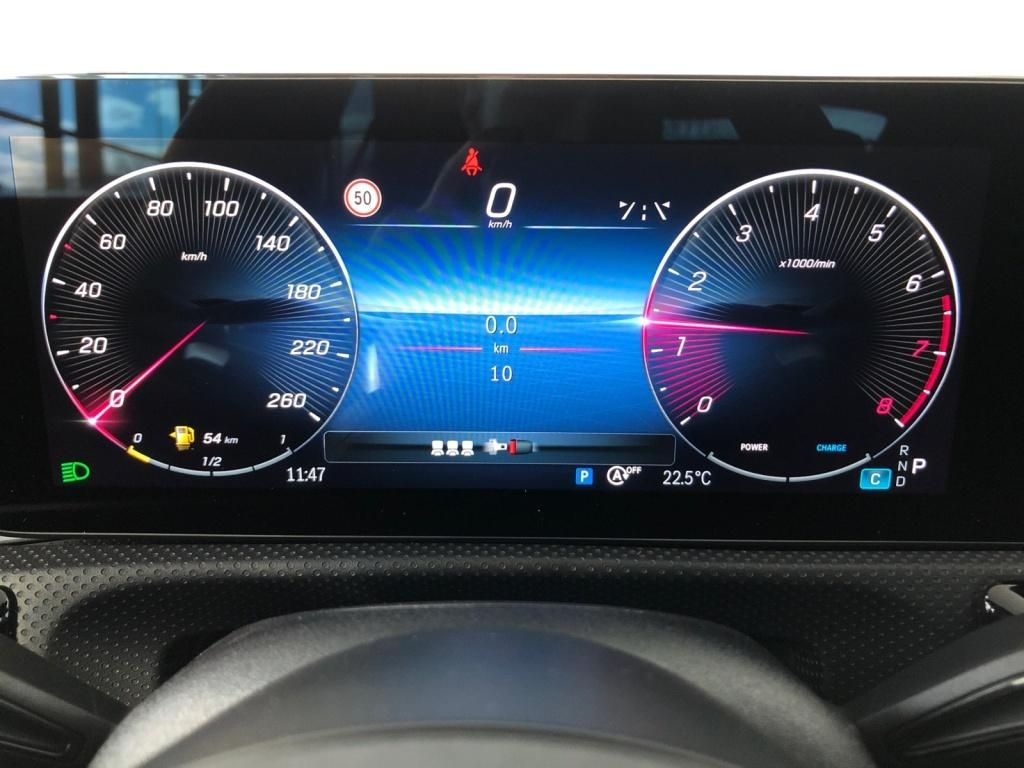 Mercedes-Benz CLA 180 2026