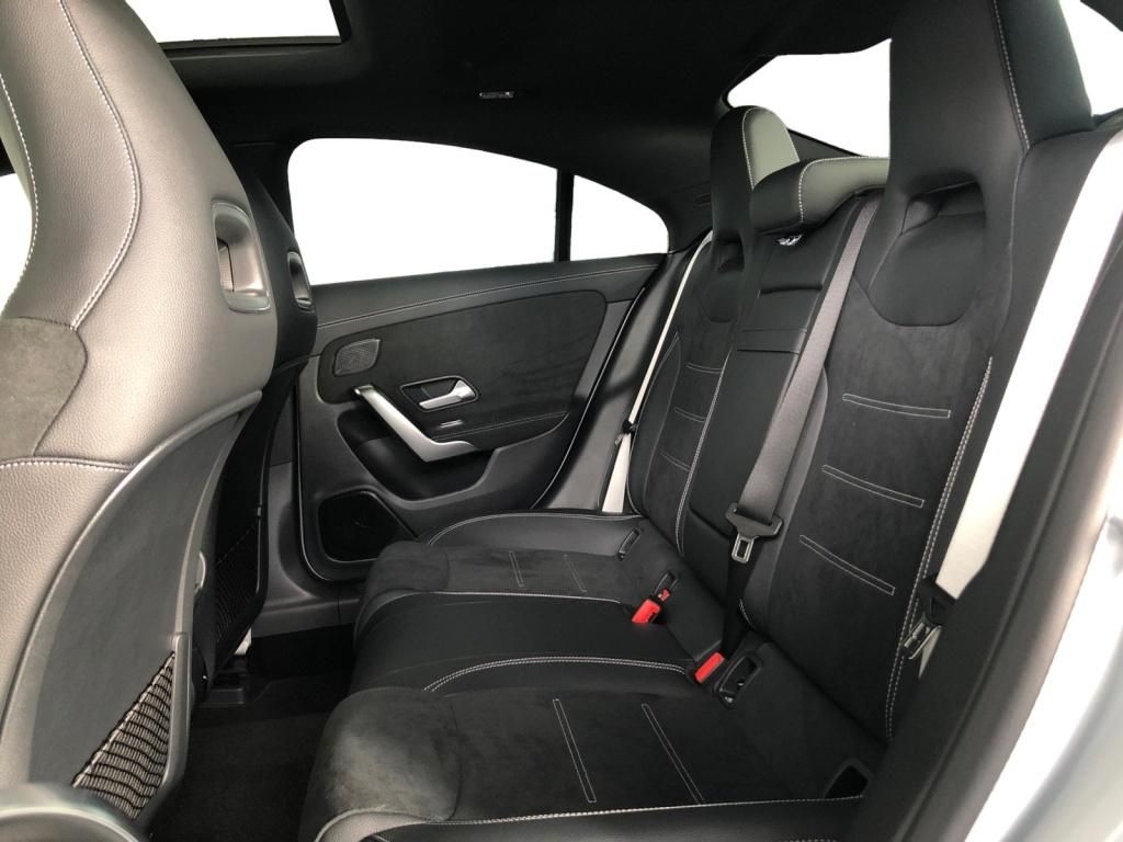 Mercedes-Benz CLA 180 2026